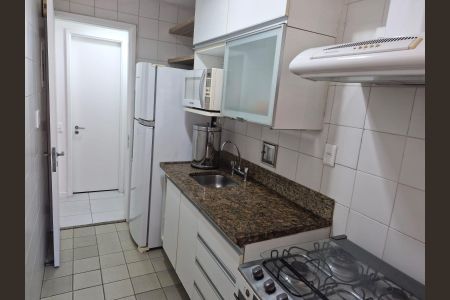 Apartamento para alugar com 74m², 1 quarto e 1 vagaCozinha