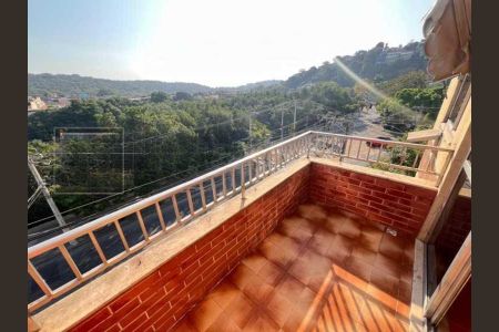 Apartamento à venda com 70m², 2 quartos e 1 vaga
