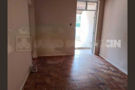 Apartamento à venda com 72m², 2 quartos e sem vaga