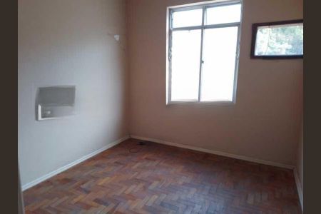 Apartamento à venda com 72m², 2 quartos e sem vaga