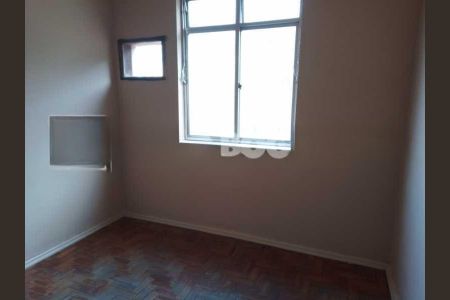 Apartamento à venda com 72m², 2 quartos e sem vaga