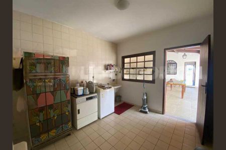 Casa à venda com 238m², 3 quartos e 2 vagas