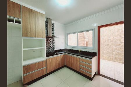Casa à venda com 2 quartos, 70m² em Horto Florestal, São Paulo