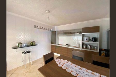Casa à venda com 2 quartos, 72m² em Jaraguá, São Paulo
