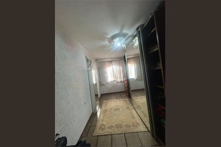 Casa à venda com 3 quartos, 260m² em Jardim Recanto Verde, São Paulo