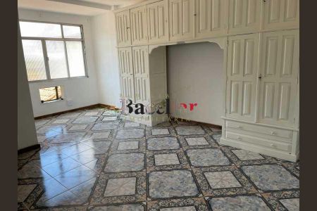 Casa à venda com 2 quartos, 300m² em Pitangueiras, Rio de Janeiro