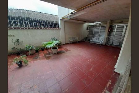 Apartamento à venda com 75m², 2 quartos e 1 vaga