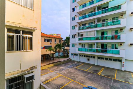 Sala vista de apartamento para alugar com 2 quartos, 70m² em Todos Os Santos, Rio de Janeiro