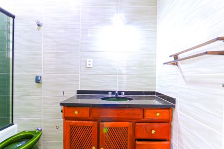 Apartamento para alugar com 70m², 2 quartos e sem vagaBanheiro
