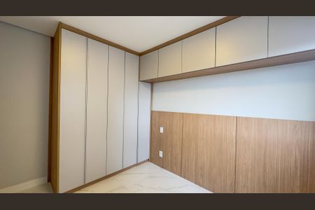 Quarto 1 de apartamento para alugar com 2 quartos, 45m² em Jardim São Luís, São Paulo