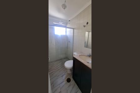 Apartamento para alugar com 72m², 2 quartos e 1 vaga Apartamento para alugar com 72m², 2 quartos e 1 vagaBanheiro