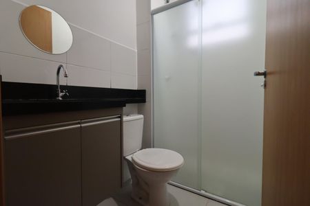 Apartamento para alugar com 45m², 2 quartos e 1 vaga Apartamento para alugar com 45m², 2 quartos e 1 vagaBanheiro