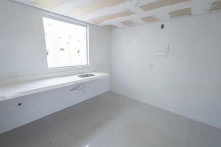 cozinha de apartamento à venda com 2 quartos, 55m² em Santa Branca, Belo Horizonte