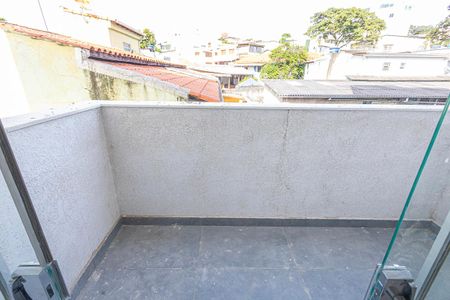 Apartamento à venda com 55m², 2 quartos e 1 vaga Apartamento à venda com 55m², 2 quartos e 1 vagavaranda
