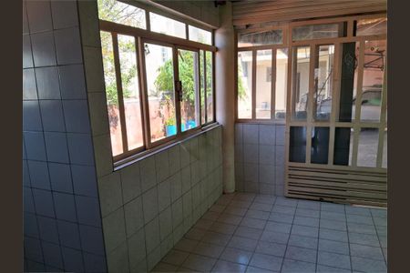 Casa à venda com 3 quartos, 132m² em Jardim Sao Jose, São Paulo