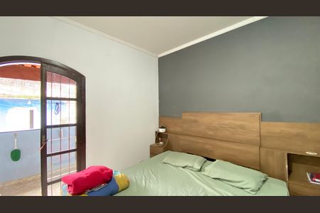 Casa à venda com 190m², 3 quartos e 2 vagas Casa à venda com 190m², 3 quartos e 2 vagasSuíte