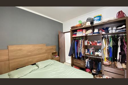 Casa à venda com 190m², 3 quartos e 2 vagas Casa à venda com 190m², 3 quartos e 2 vagasSuíte