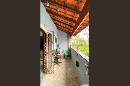 Casa à venda com 190m², 3 quartos e 2 vagas Casa à venda com 190m², 3 quartos e 2 vagasVaranda da Suíte