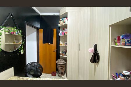 Casa à venda com 190m², 3 quartos e 2 vagas Casa à venda com 190m², 3 quartos e 2 vagasQuarto 1