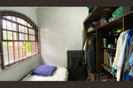 Casa à venda com 190m², 3 quartos e 2 vagas Casa à venda com 190m², 3 quartos e 2 vagasQuarto 2