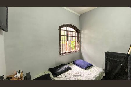 Casa à venda com 190m², 3 quartos e 2 vagas Casa à venda com 190m², 3 quartos e 2 vagasQuarto 2