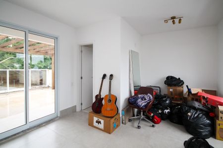 Casa de condomínio para alugar com 169m², 4 quartos e 3 vagas Casa de condomínio para alugar com 169m², 4 quartos e 3 vagasSuíte 2