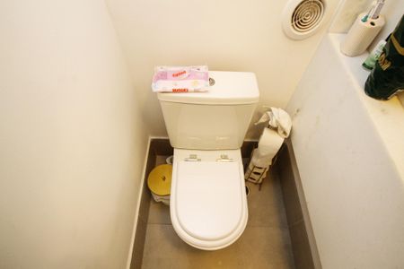 Casa de condomínio para alugar com 169m², 4 quartos e 3 vagas Casa de condomínio para alugar com 169m², 4 quartos e 3 vagasLavabo