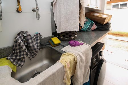 Casa de condomínio para alugar com 169m², 4 quartos e 3 vagas Casa de condomínio para alugar com 169m², 4 quartos e 3 vagasLavanderia