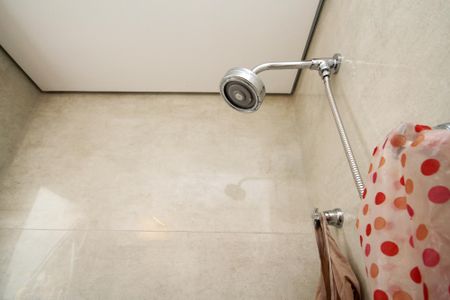 Casa de condomínio para alugar com 169m², 4 quartos e 3 vagas Casa de condomínio para alugar com 169m², 4 quartos e 3 vagasBanheiro Suíte 1