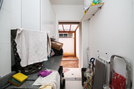 Casa de condomínio para alugar com 169m², 4 quartos e 3 vagas Casa de condomínio para alugar com 169m², 4 quartos e 3 vagasLavanderia
