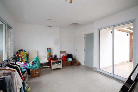 Casa de condomínio para alugar com 169m², 4 quartos e 3 vagas Casa de condomínio para alugar com 169m², 4 quartos e 3 vagasSuíte 2