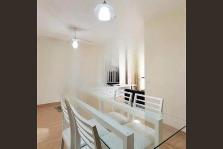 Foto 02 de apartamento para alugar com 2 quartos, 65m² em Itaim Bibi, São Paulo