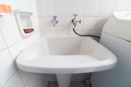 Lavanderia de casa à venda com 3 quartos, 224m² em Vila Alexandria, São Paulo