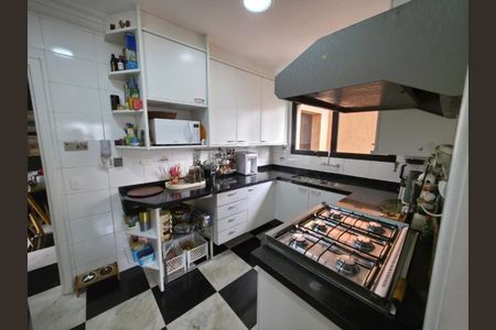 Apartamento para alugar com 267m², 4 quartos e 4 vagas Apartamento para alugar com 267m², 4 quartos e 4 vagasFoto 16
