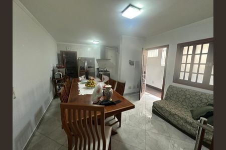 Casa para alugar com 650m², 3 quartos e 4 vagas Casa para alugar com 650m², 3 quartos e 4 vagasFoto 03