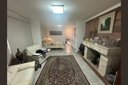 Foto 01 de casa para alugar com 3 quartos, 650m² em Vila Guilherme, São Paulo