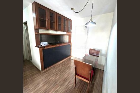 Apartamento à venda com 42m², 1 quarto e 1 vaga