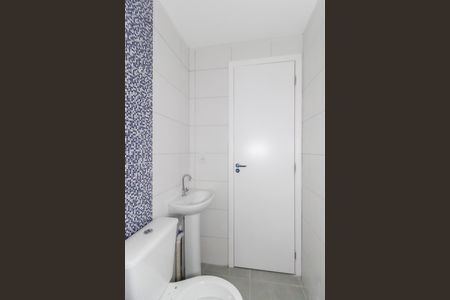 Apartamento à venda com 41m², 2 quartos e sem vaga Apartamento à venda com 41m², 2 quartos e sem vagaBanheiro