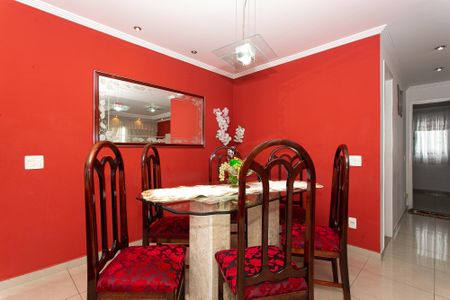 Apartamento à venda com 80m², 2 quartos e 2 vagas Apartamento à venda com 80m², 2 quartos e 2 vagasSala