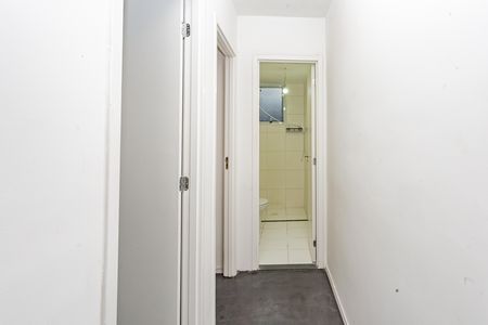Apartamento para alugar com 42m², 2 quartos e sem vaga Apartamento para alugar com 42m², 2 quartos e sem vagaCorredor