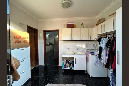 Casa para alugar com 360m², 5 quartos e 4 vagas Casa para alugar com 360m², 5 quartos e 4 vagasFoto 17