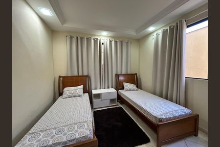 Foto 13 de casa para alugar com 5 quartos, 360m² em Planalto, Belo Horizonte