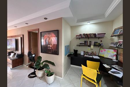 Foto 10 de casa para alugar com 5 quartos, 360m² em Planalto, Belo Horizonte