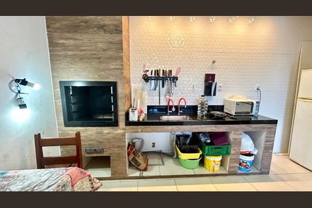 Cozinha de casa para alugar com 2 quartos, 300m² em Jardim Alice, Guarulhos