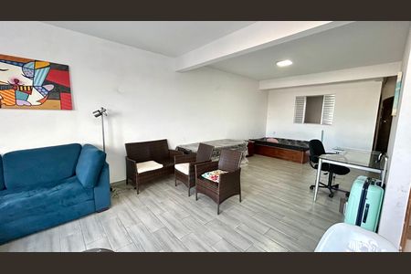Sala de casa para alugar com 2 quartos, 300m² em Jardim Alice, Guarulhos