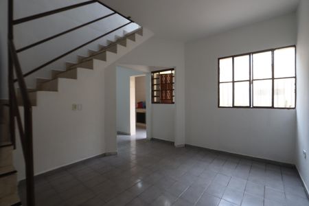 Sala de casa para alugar com 3 quartos, 60m² em Jardim Sapopemba, São Paulo
