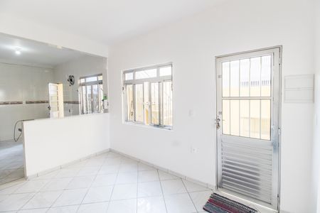 Sala de casa para alugar com 2 quartos, 120m² em Jardim Maria Helena, Barueri