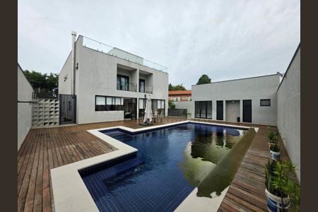 Casa à venda com 596m², 5 quartos e 12 vagas