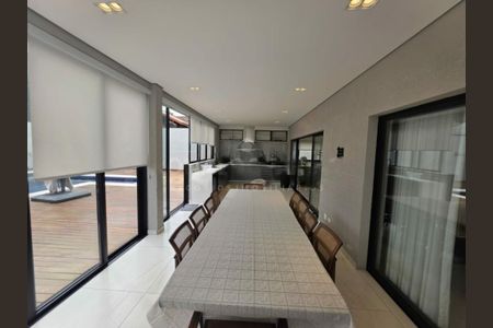 Casa à venda com 596m², 5 quartos e 12 vagas
