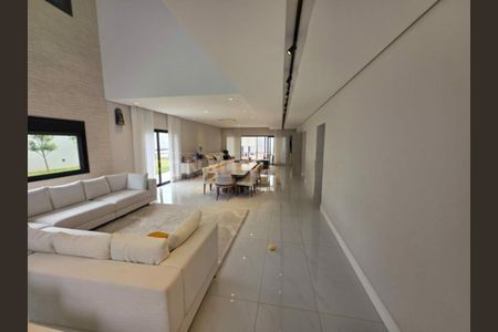 Casa à venda com 5 quartos, 596m² em Jardim Santa Helena, São Paulo